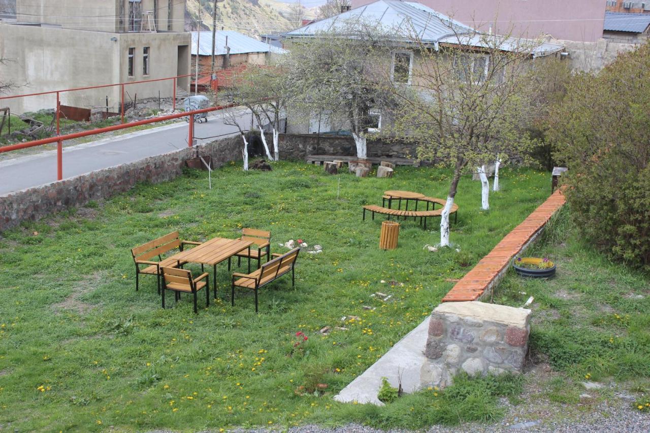 Golden Star Kazbegi 호텔 외부 사진