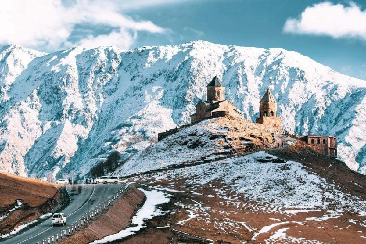 Golden Star Kazbegi 호텔 외부 사진